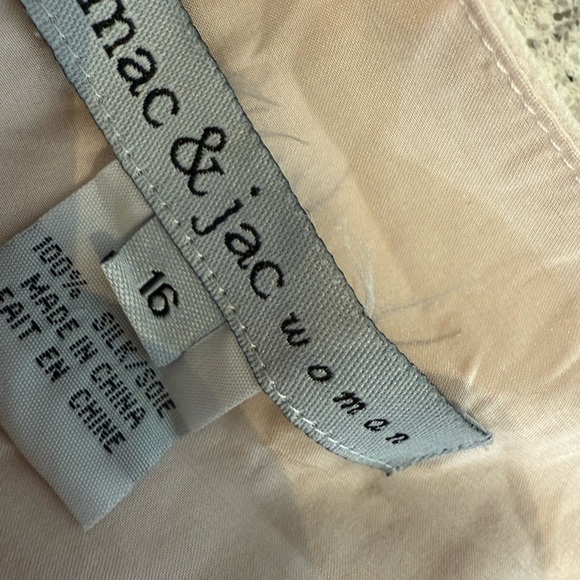 Mac & Jac Woman silk top - Picture 8 of 12